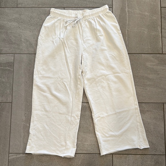 Zara Women’s Raw Hem Sweatshirt & Sweatpants, Sz L - Picture 6 of 8